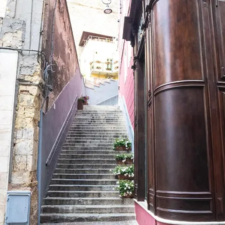 Domomea - Donna Memela * Cagliari